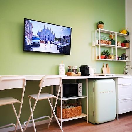 Apartamento Sunny Flat 50 Meters From The Metro Milán Exterior foto