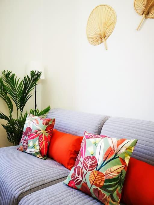 Apartamento Sunny Flat 50 Meters From The Metro Milán Exterior foto